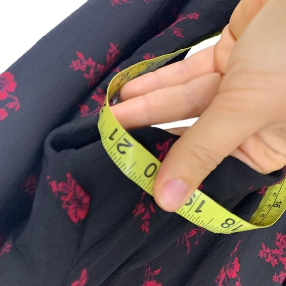 Vintage 90s Black Red Long Sleeve Button Up High Slit Long Top Large - Picture 10 of 10